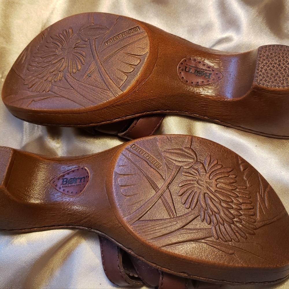 sandal - Picture 3 of 4